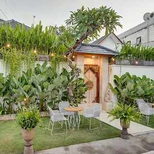 Puspa Ayu & Aparthotel Kuta (Bali)