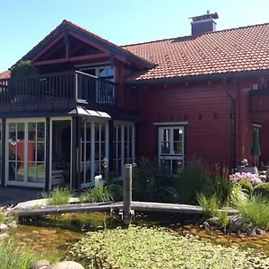 Ferienwohnung Romantik Im Roten Haus Apartment